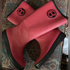 COLE HAAN Red Waterproof Rain Boots Sz 7